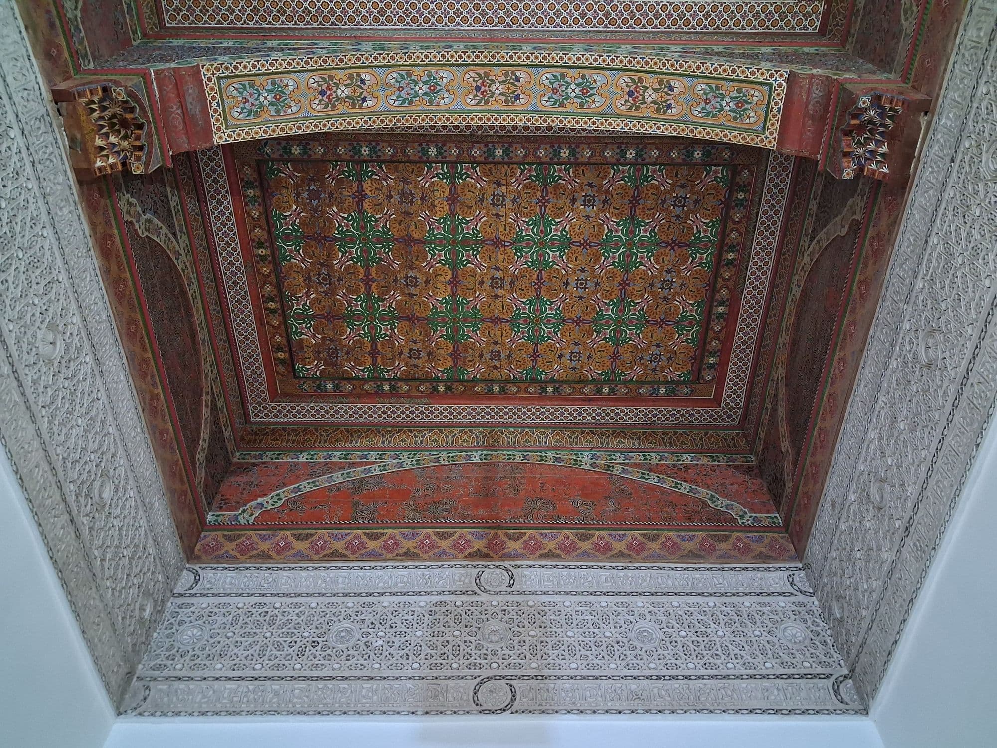 Le zouak, l'art de peindre le cèdre