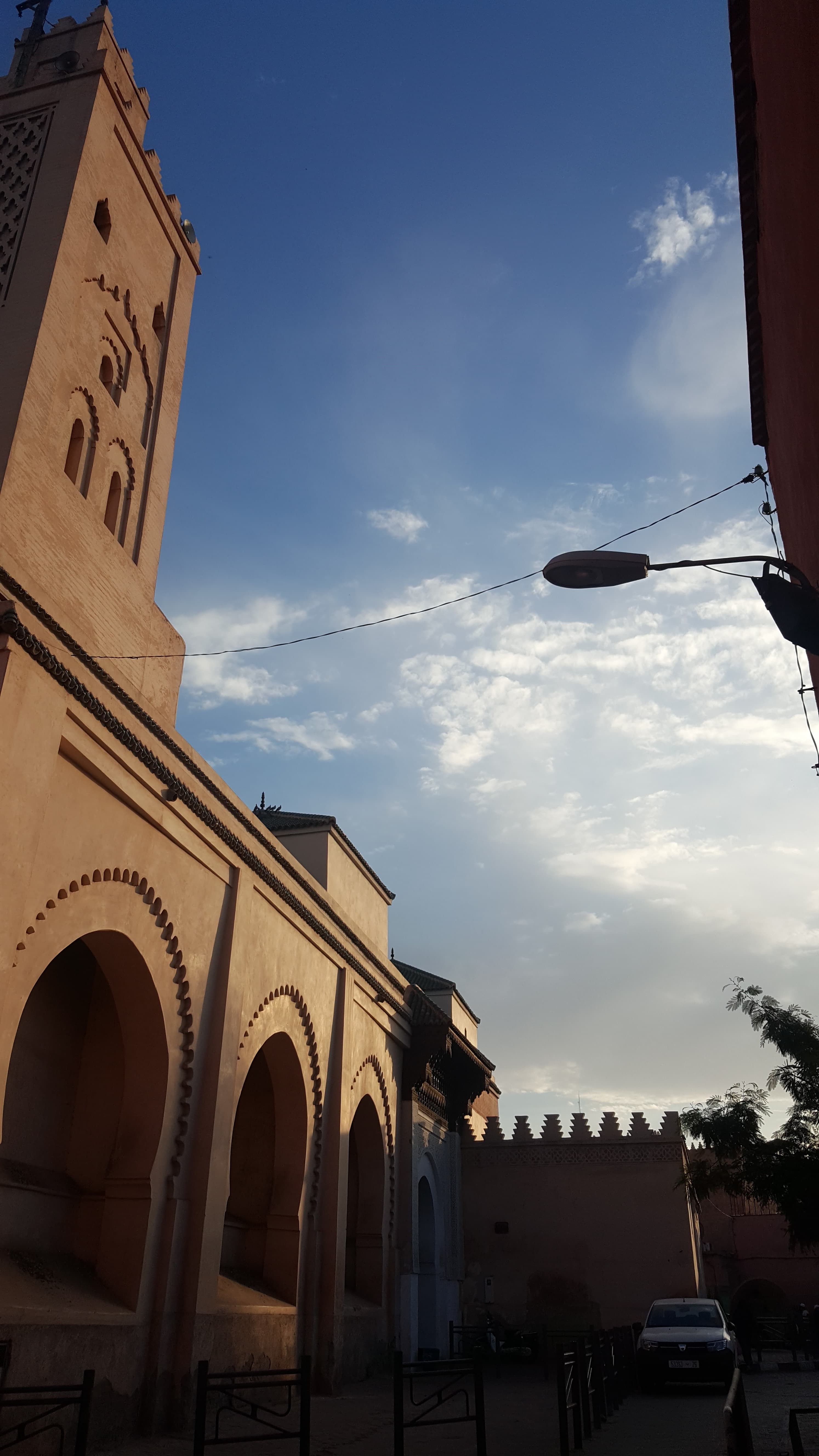 Bab Doukkala, porte d'entrée de la médina